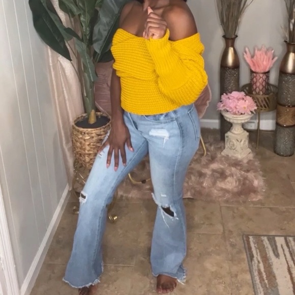 Infinity Sweater - Picture 3 of 3